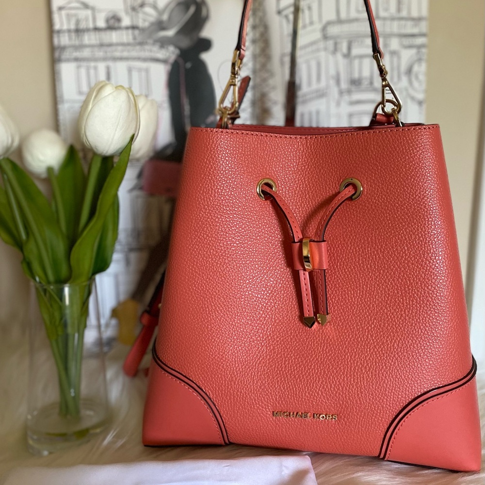 🌻MK Mercer Gallery Bucket Bag/Pink Grapefruit🌻